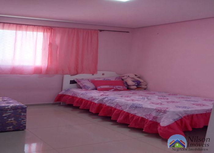 b7253cd6-dcb7-4b90-b9a2-4681fe4e964b.jpg